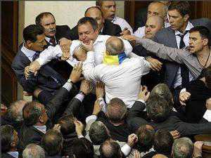 В парламенте Украины вновь назревает грандиозная драка?