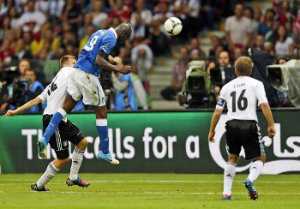 Сборная Италии не пустила Германию в финал Евро-2012