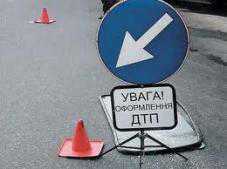 В Столице Крыма в результате столкновения грузовика и автобуса пострадали 3 человека