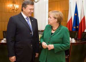 Президент Янукович предлагал Меркель выкупить Тимошенко за семь миллиардов долларов