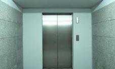 Финны предложили заменить лифты в крымских домах