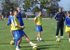В Евпатории открыли школу развлекательного футбола и новую спортплощадку