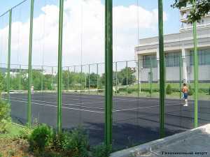 Коммунальные теннисные корты в Евпатории переданы частной структуре
