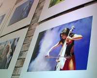 В Севастополе открылась выставка концертной фотографии