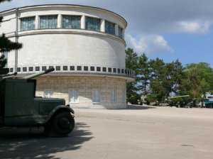 Директора фирмы заставили вернуть украденные при ремонте Музея обороны Севастополя деньги