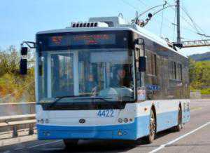 Туристы из Швейцарии специально едут в Крым покататься на троллейбусе