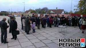 В Севастополе «голодоморный» митинг обернулся перепалкой тягнибоковцев и последователей Яценюка