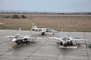 В Севастополе появились новые боевые самолёты