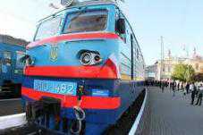 В Крыму отменили два поезда в новогоднюю ночь