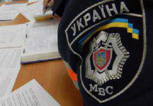 Севастопольский милиционер лишился работы, за деньги отпуская преступников