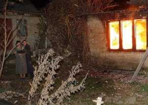 В Ночное Время в Симферополе сгорел частный дом