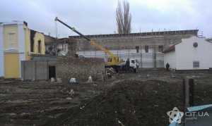 Сгоревший в Столице Крыма дом разбирают, а про жильцов забыли?