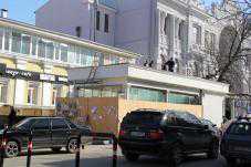 Фирма, ведущая незаконное возведение в центре Симферополя, не предоставила документы в ГАСК