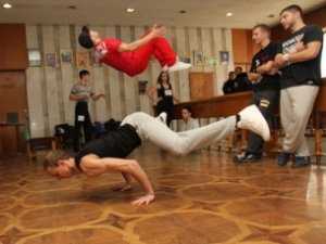 Бои за полмиллиона гривен: танцоры из Крыма показали па СТБ