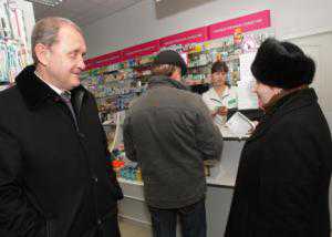 Вслед за обеспокоенными симферопольцами в местные аптеки наведался Могилёв