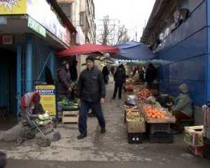 В Столице Крыма продолжается борьба со стихийной торговлей