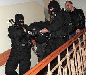 В Крыму обезвредили ОПГ квартирных грабителей, укравших больше миллиона