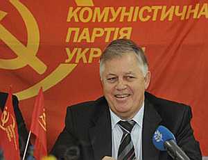 Коммунист Симоненко оказался нищим – у него нет 14 гривен, чтобы заплатить за оскорбление Шухевича