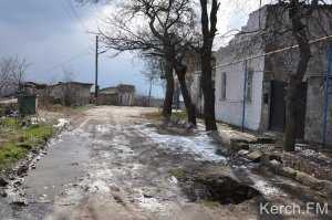 На Митридате в Керчи дорога провалилась в катакомбы, — жители