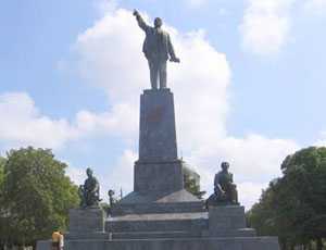 Памятник Ленину в Севастополе будут охранять от «приезжих сволочей»