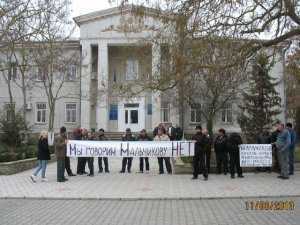 Жители Оленевки в суде подтвердили свое нежелание видеть в селе крымского депутата Мальчикова