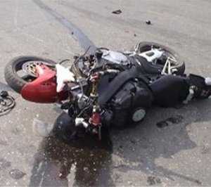 В Ялте иностранец на машине сбил мотоцикл