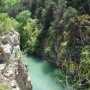 Двое туристов, брошенных проводником, заблудились в Чернореченском каньоне под Севастополем