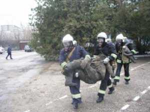 Спасатели провели в Крыму учения с огоньком