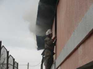 В Севастополе горело двухэтажное здание
