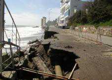 Убытки от шторма в Алуште оценили в 17 млн. гривен.