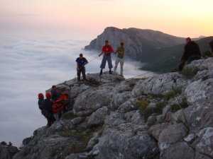 В Крыму со скальных массивов сорвались два альпиниста