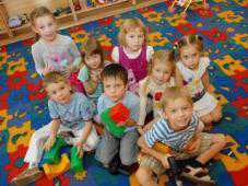 В Кировском районе половина детей не ходит в детсады из-за нехватки мест