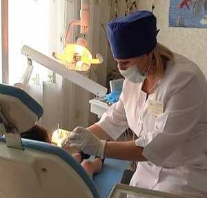 Стоматологи Армянска впервые за 17 лет получили новое оборудование