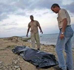 На западе Крыма в море нашли тело с отрубленной рукой