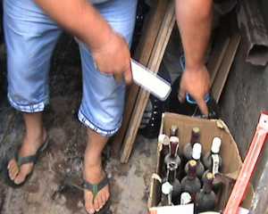 Крымчан спасли от «паленого» алкоголя