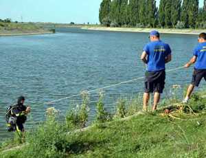 Двое крымчан утонули в рисовом канале