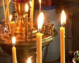 В Столице Крыма прошла акция «Зажги свечу памяти»