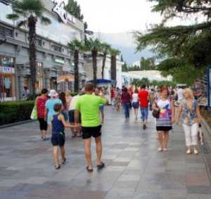 С начала года Ялта приняла 410 тыс. туристов