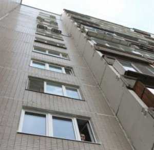 Под Феодосией самоубийца-неудачник остался жив после падения с пятого этажа