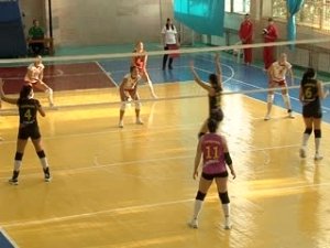 Единственная в Крыму женская команда по волейболу не вышла в полуфинал Кубка Украины