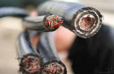 В Красногвардейском районе мужчина украл 126 м кабеля