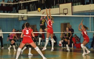 Евпаторийские волейболистки выиграли два матча в Виннице