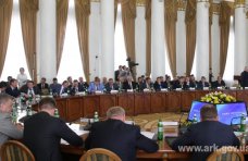 Руководители Крыма поедут на Совет регионов в Киев
