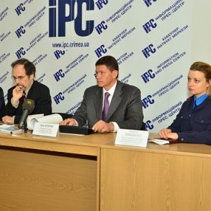 Более 10 тыс. гривен заплатили крымские курильщики за нарушение закона