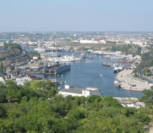 Парламенту предложили принять закон о статусе Севастополя