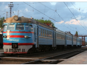 В состав поезда Львов-Столица Крыма-Львов добавили вагон