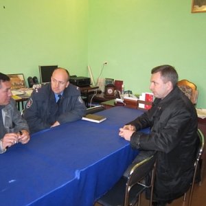 Начальник белогорской милиции посетил Земляничненский сельский совет