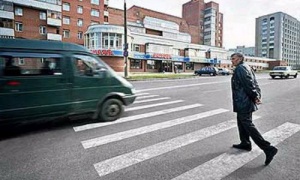 В Крыму двое пешеходов за сутки стали жертвами ДТП