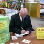 Мэр Ялты принял участие в акции «Книги, какие нас воспитали»