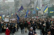 Спикер Крыма увидел в протестах в Киеве попытку переворота